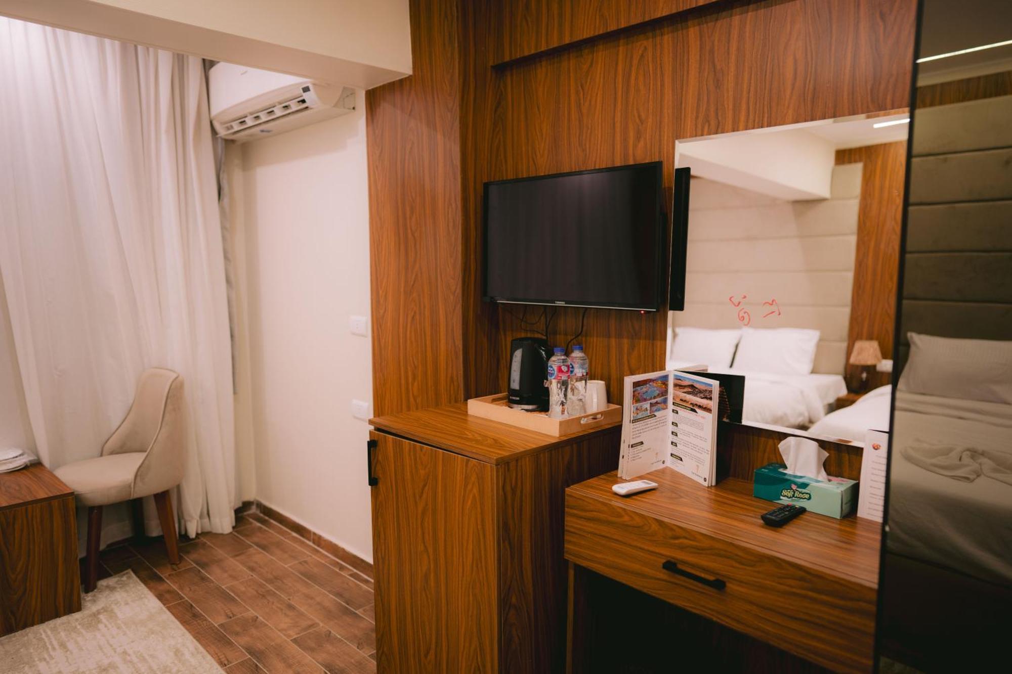 Tuya Pyramids Inn Kafret el-Gabal 외부 사진