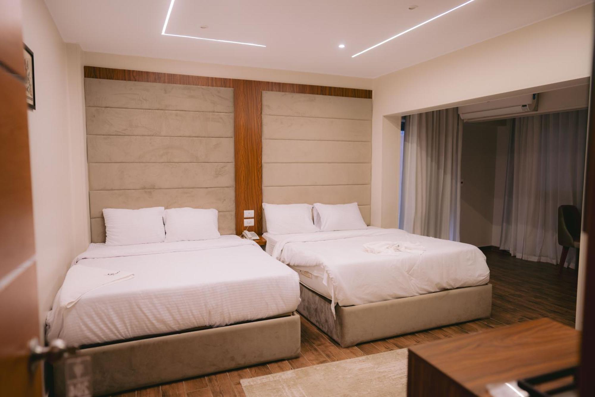 Tuya Pyramids Inn Kafret el-Gabal 외부 사진